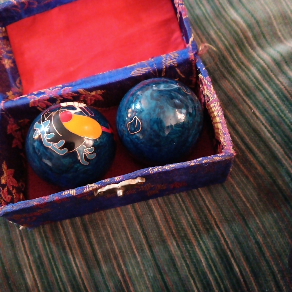 Charming Blue Baoding Balls with Box - Picture 4 of 7